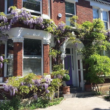 The Lilac Door London Exterior photo